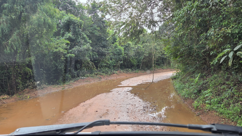 trilha em dias de chuva em Conceição do Mato Dentro